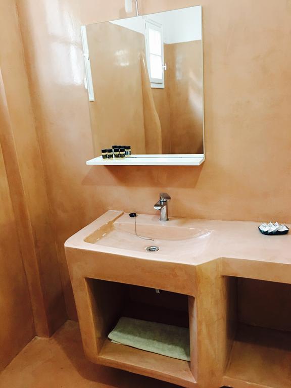 Onar Studios & Residences Pisses Esterno foto